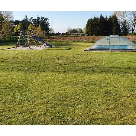 Weitblick-mit-kind-und-hund