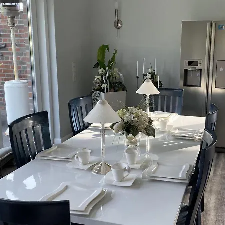 Weitblick-mit-kind-und-hund * Zetel