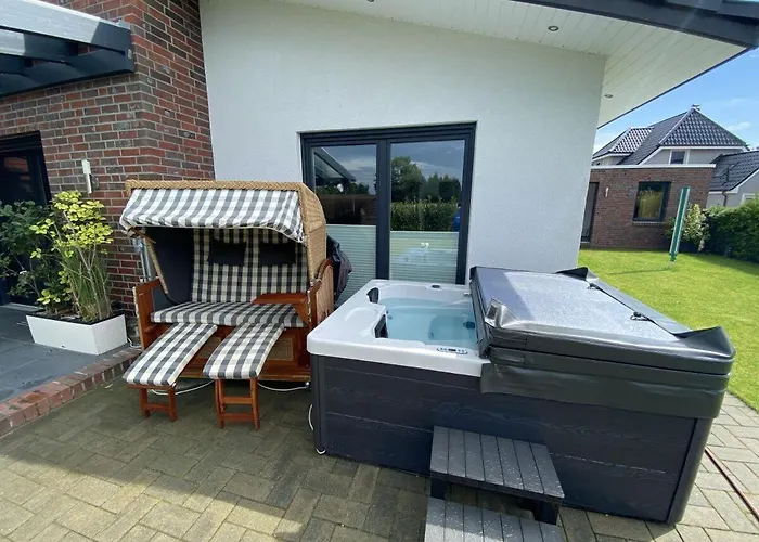 Weitblick-mit-kind-und-hund *