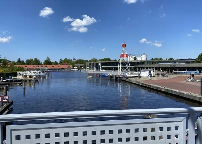 Weitblick-mit-kind-und-hund Zetel